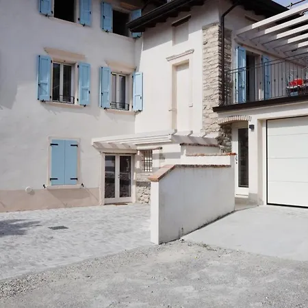Dimora Di Charme Camera Matrimoniale Le Pietre * 佩斯基耶拉德加达